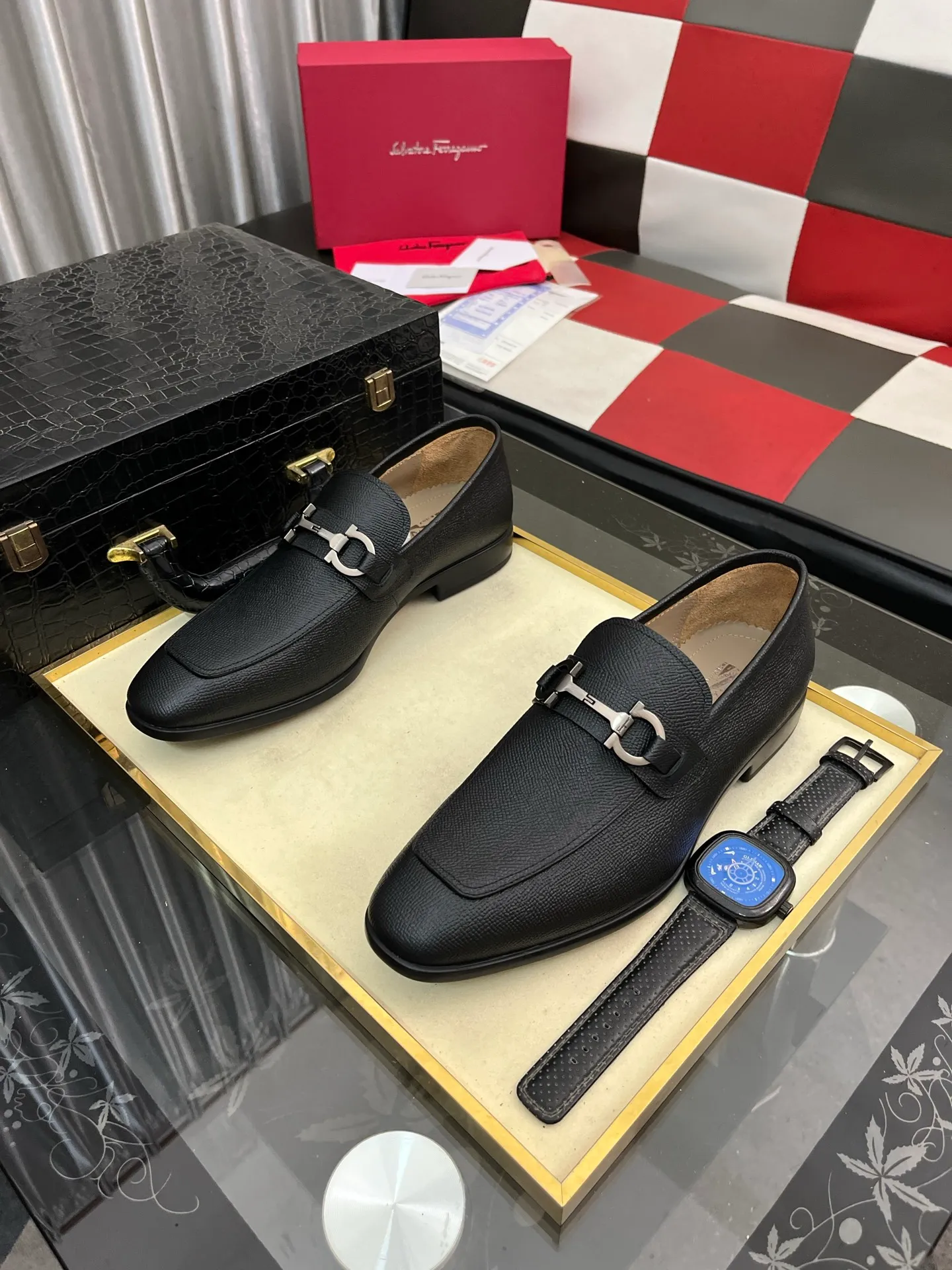 Men's shoes 💰600⌚️⌚️[Salvatore Ferragamo] Ferragamo business leather shoes, 1:1 top purchasing quality, imported selected original calfskin for the uppers, imported original soft water-dyed cowhide for the inner feet, imported original customized Italian handmade lightweight foam outsole, size: 39-44 5️⃣ options available